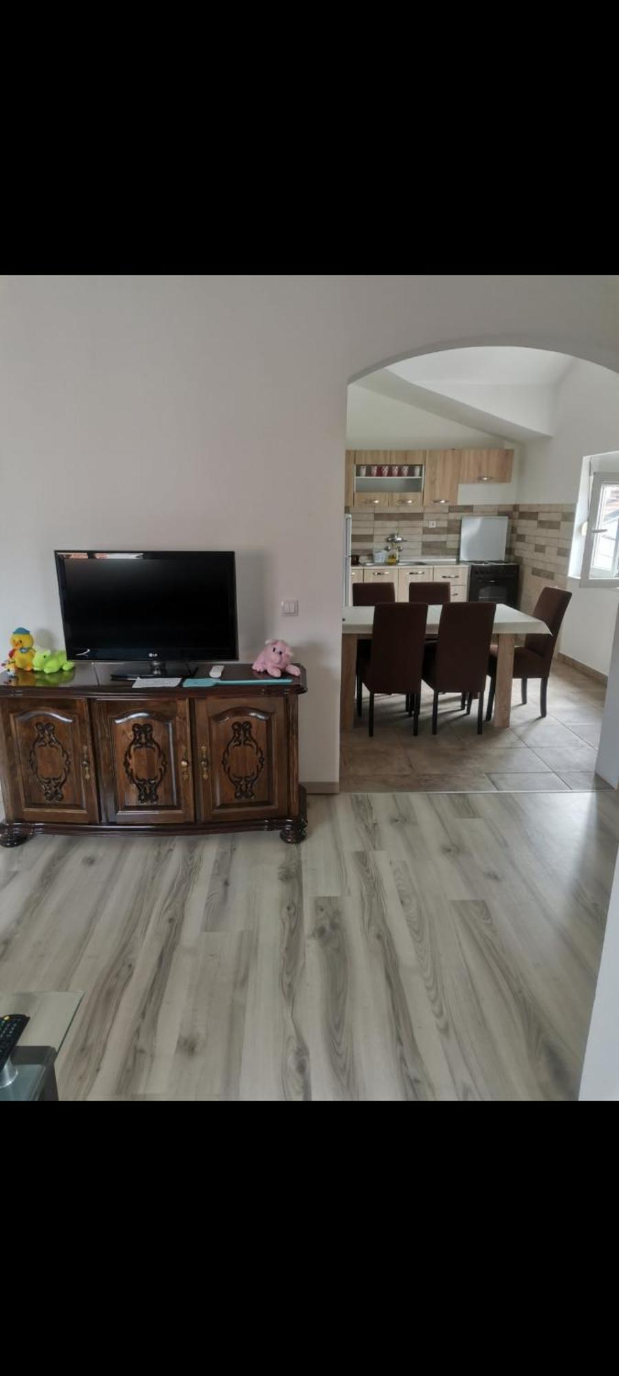 Apartment Ns *